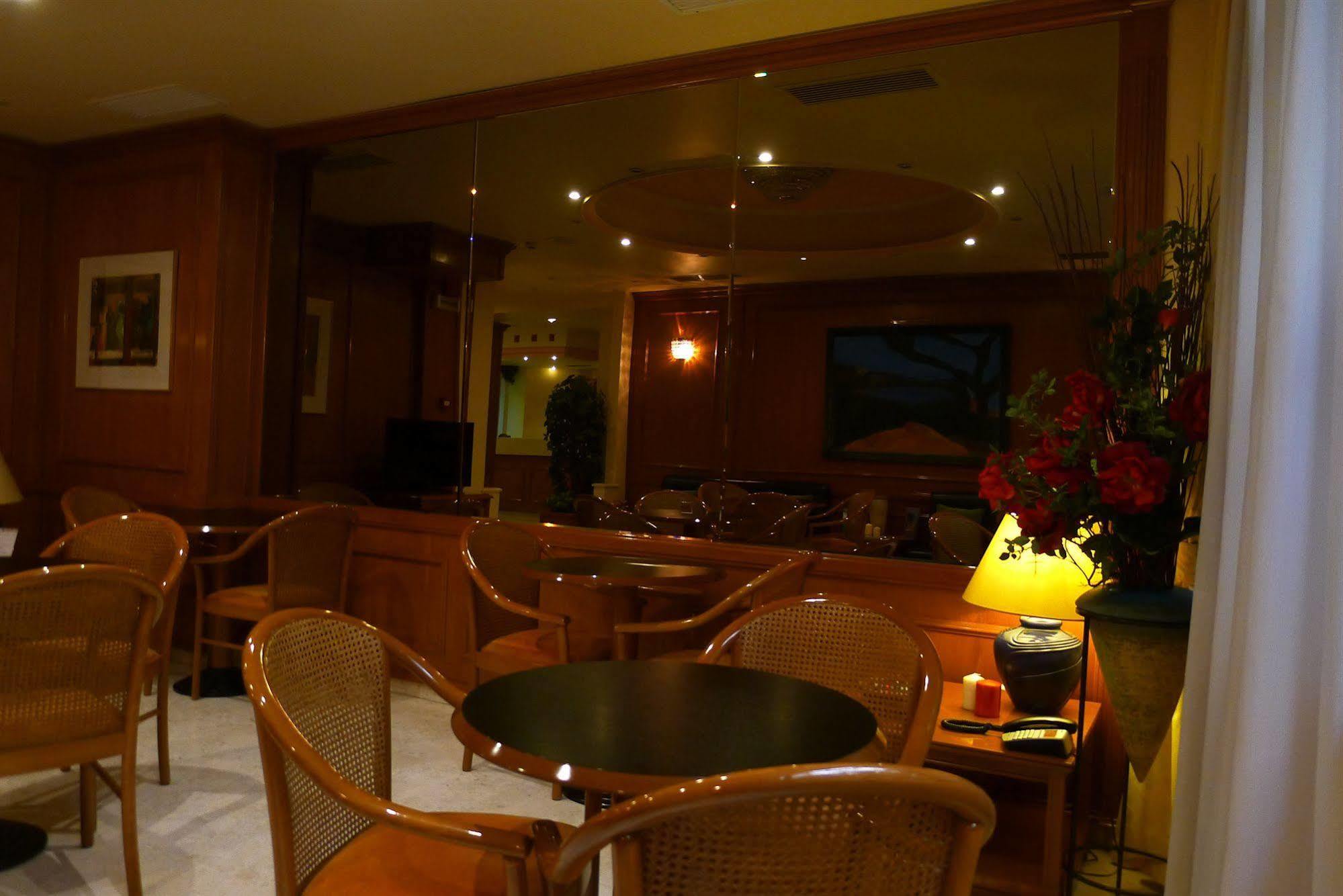 Victory Inn Hotel Athens Luaran gambar
